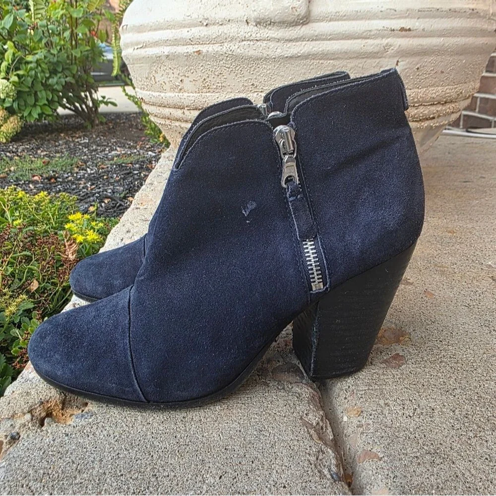 Rag & Bone Margot Suede Ankle Boots Block Heel Booties Navy Sz 39.5